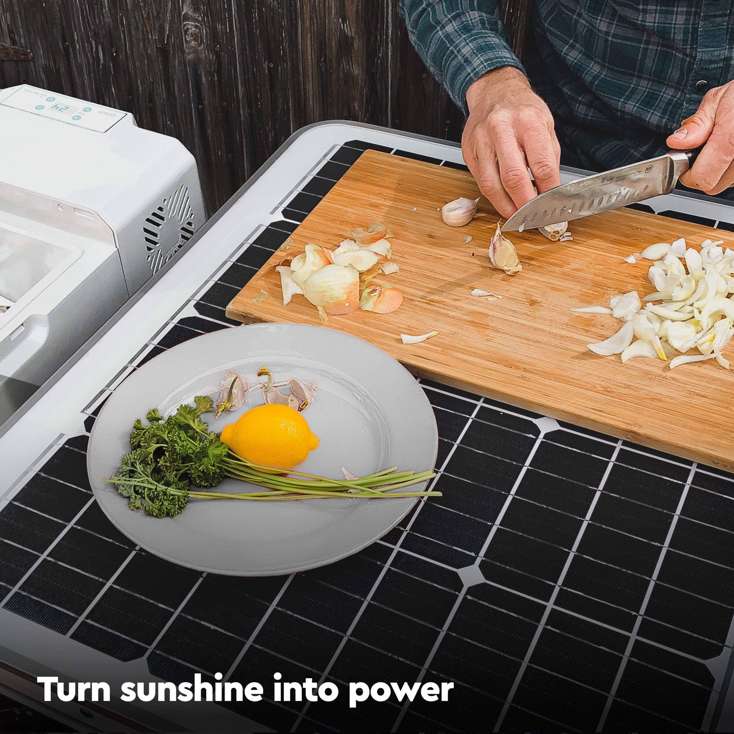 GoSun Chill + SolarTable 120